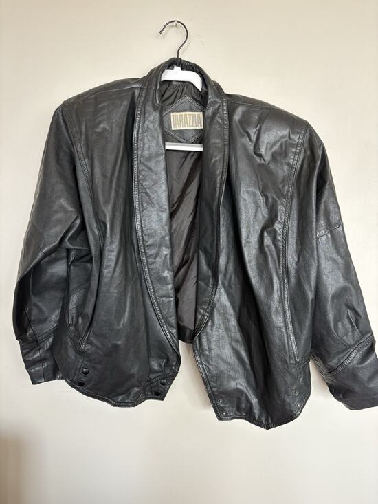 Tarazzia Jackets & Blazers - Vintage Tarazzia Black Leather Jacket Women’s L 90s Oversized Open Front Coat